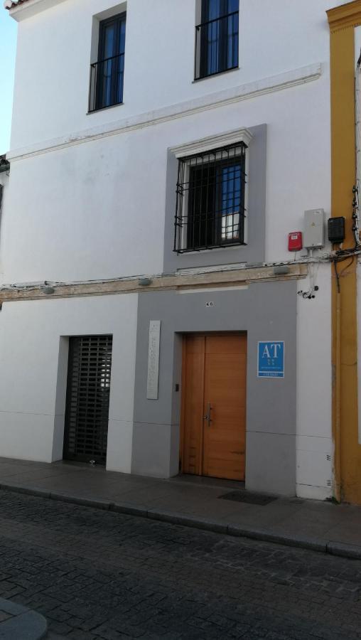 Patio De La Escalera - Agustín Moreno 46 Córdoba