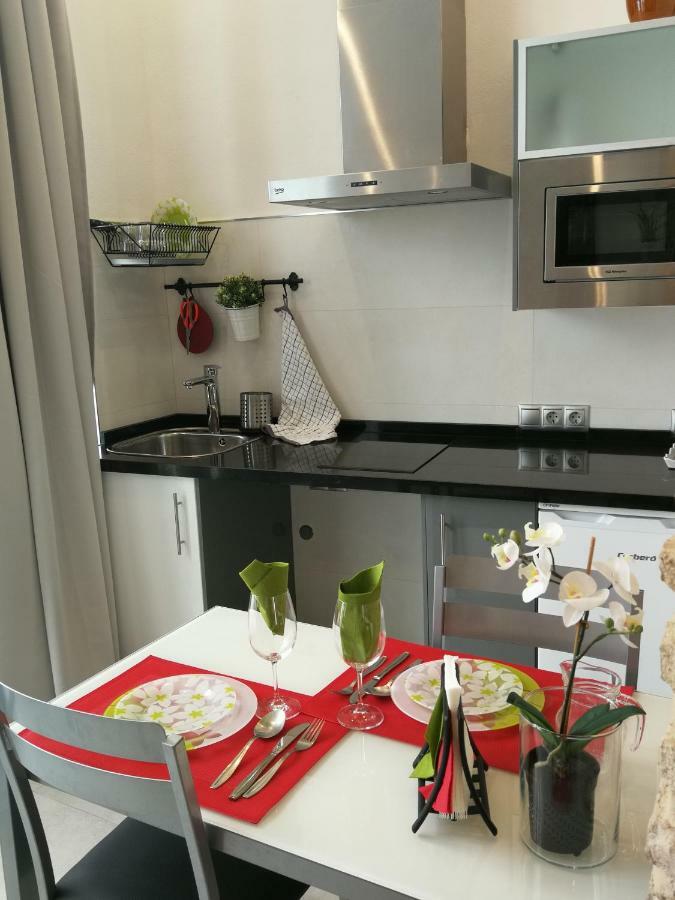 Apartamento Patio De La Escalera - Agustín Moreno 46 *